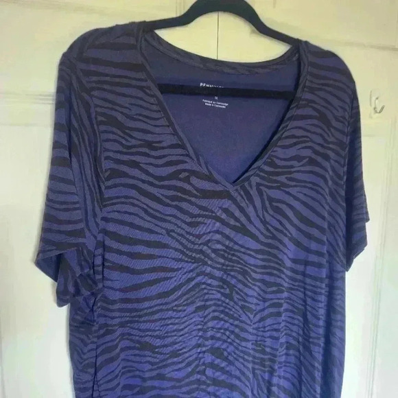 Penningtons Short Sleeve Tiger Style Tee Shirt - Size 1x - Picture 2 of 6